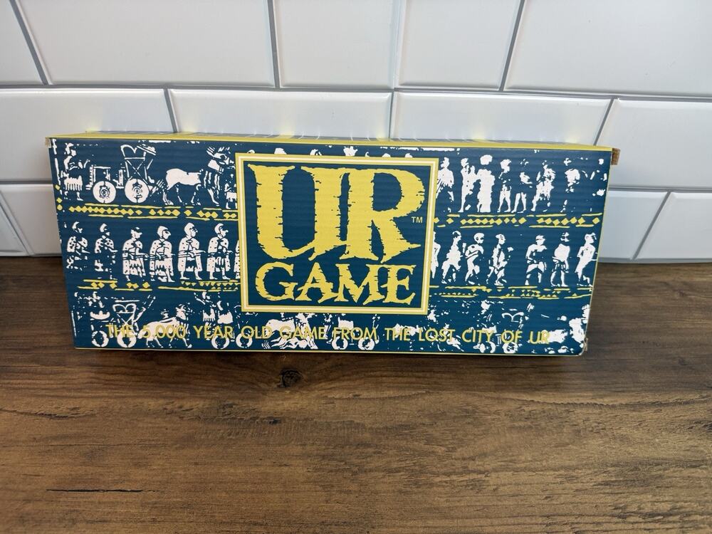 UR Game The 5000 Year Old Game from the Lost City of UR w/ Wooden Board & Pieces